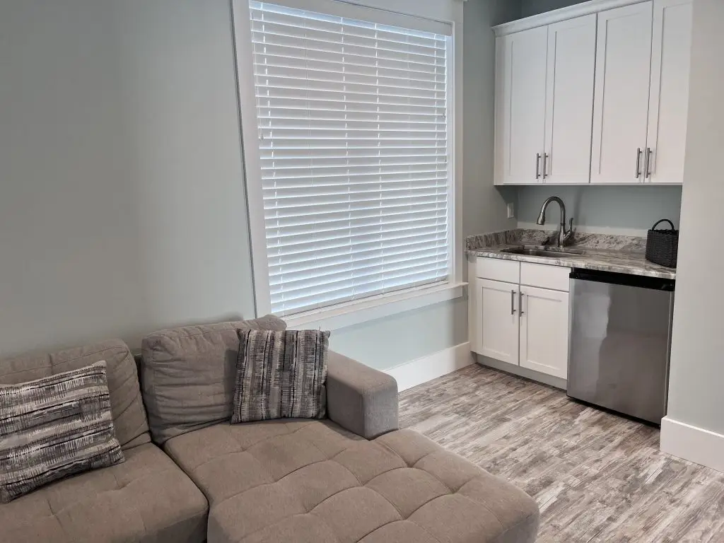 Professional house and apartment cleaning in Miramar beach
